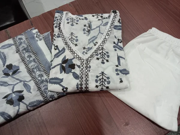printed anarkali kurti with mulmul dupatta set