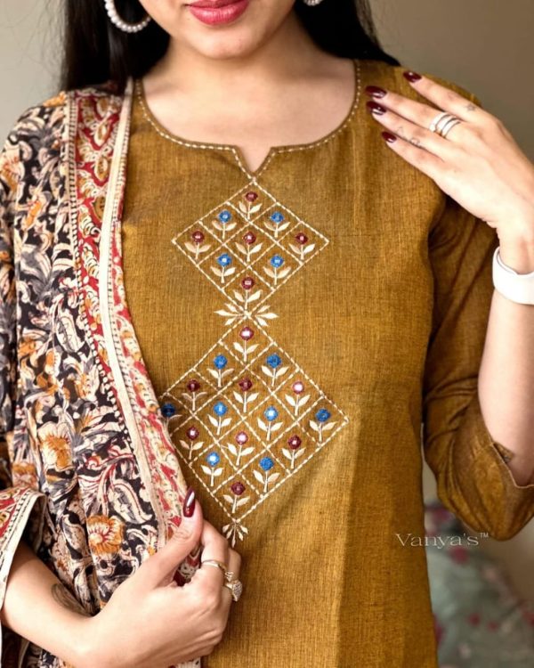 pure handloom south cotton hand printed chitrkari dupatta set