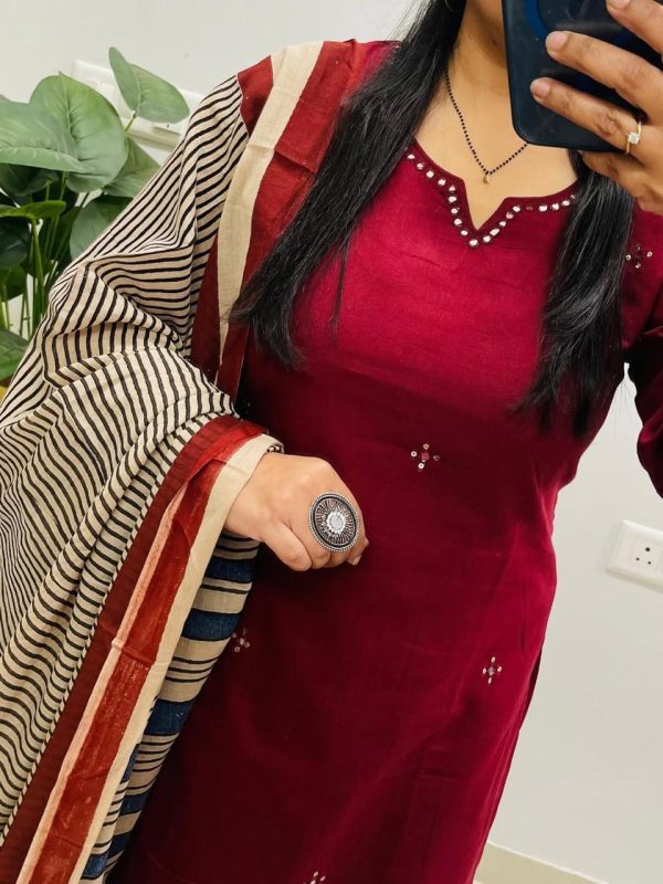 red cotton printed dupatta set