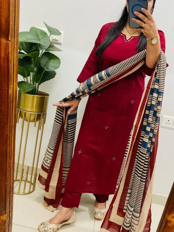 red cotton printed dupatta set
