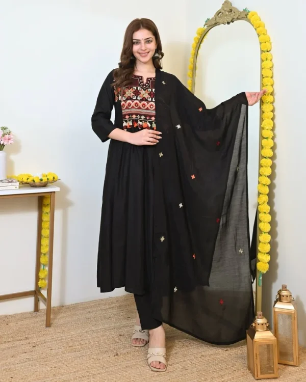 black embroidered dupatta set