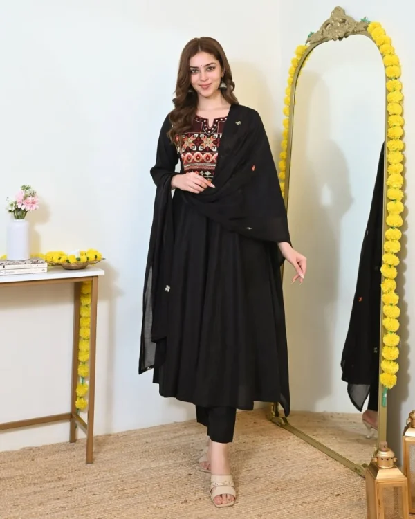 black embroidered dupatta set