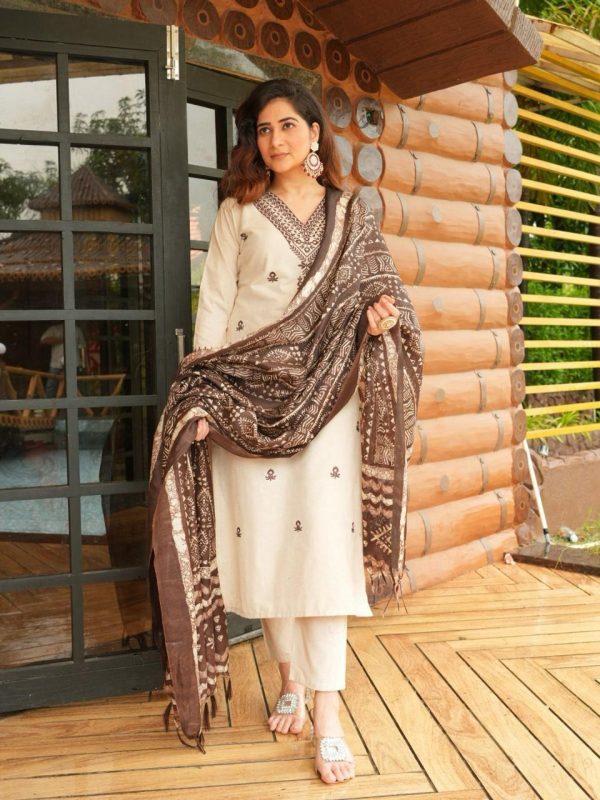 rust embroidered straight dupatta set (copy)