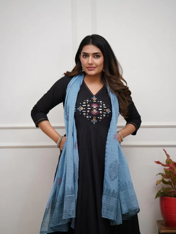 beautiful olive anarkali dupatta set (copy)