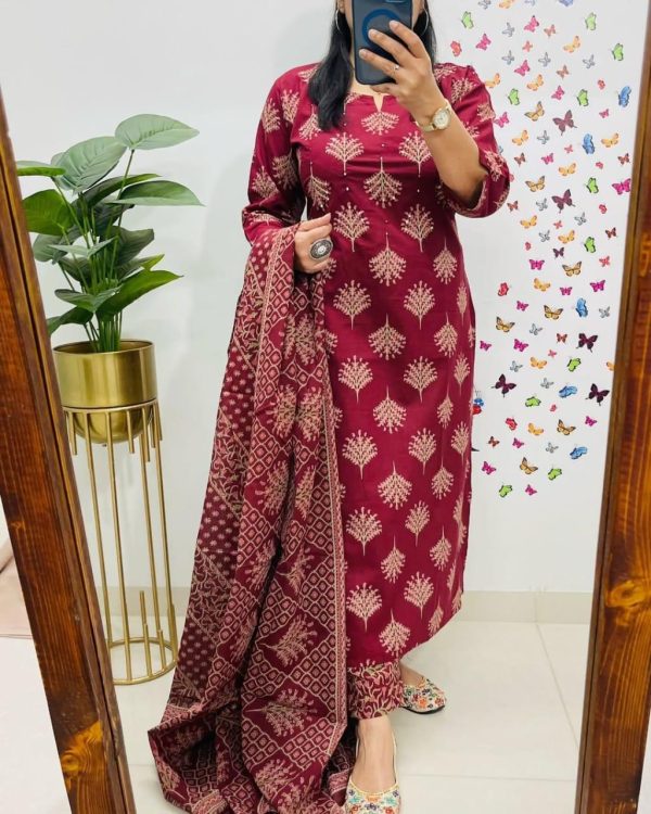 gulnaar red printed with dupatta set