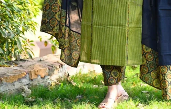 classy cotton flex off white kurta set (copy) women green ajrak dupatta set
