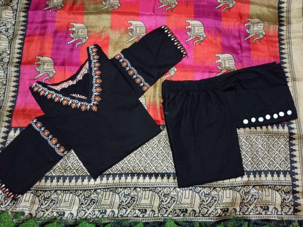 women handloom cotton black dupatta set