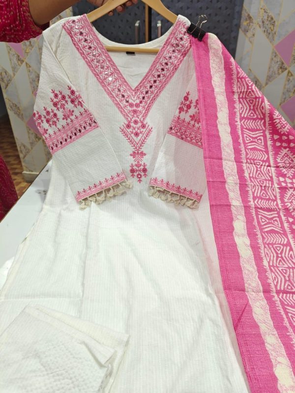 women katha cotton pink dupatta set women katha cotton pink dupatta set